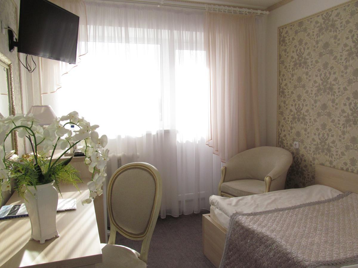 Hotel Vetraz Витебск Экстерьер фото